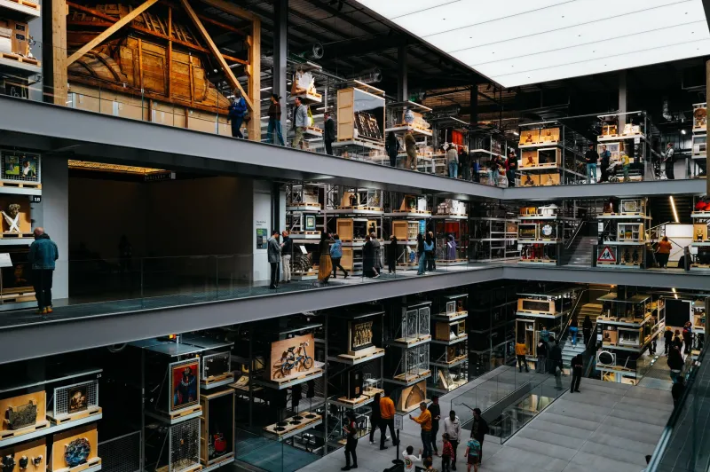 On the Wall and On the Mind: Ten Contemporary Exhibitions Reshaping American Cultural Discourse in 2024–2025